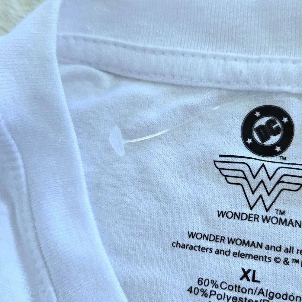 Freeze🥶 Wonder Woman💪♀️ Graphic Tee👕 - NWOT - Picture 6 of 11
